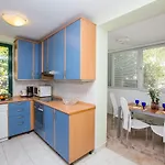 Ambassador Apartman