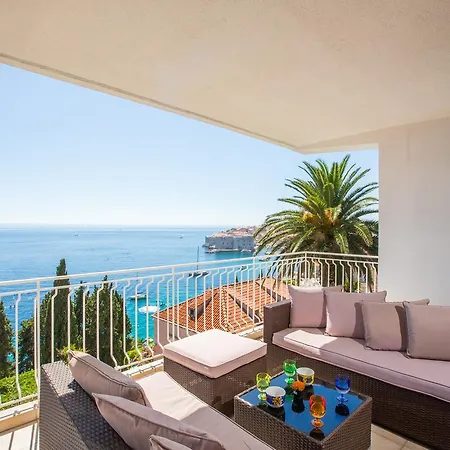 Ambassador Dubrovnik, Stunning Old Town & Sea View