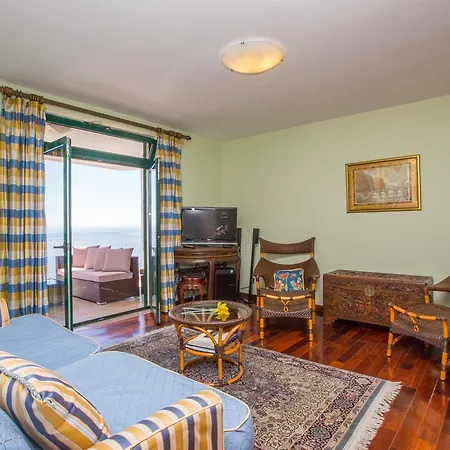 Ambassador Dubrovnik, Stunning Old Town & Sea View Apartment